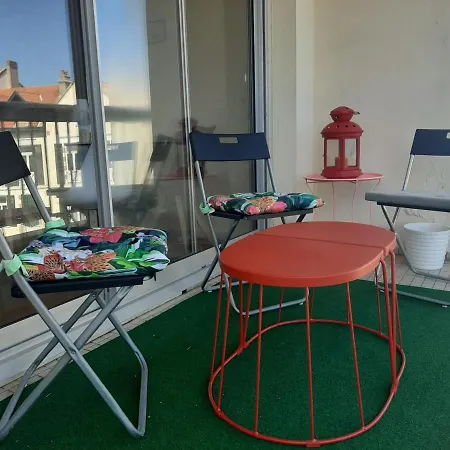 Apartment Grand T2 Au Coeur De Biarritz, Proche Plages Et Halles - Fr-1-239-581 *